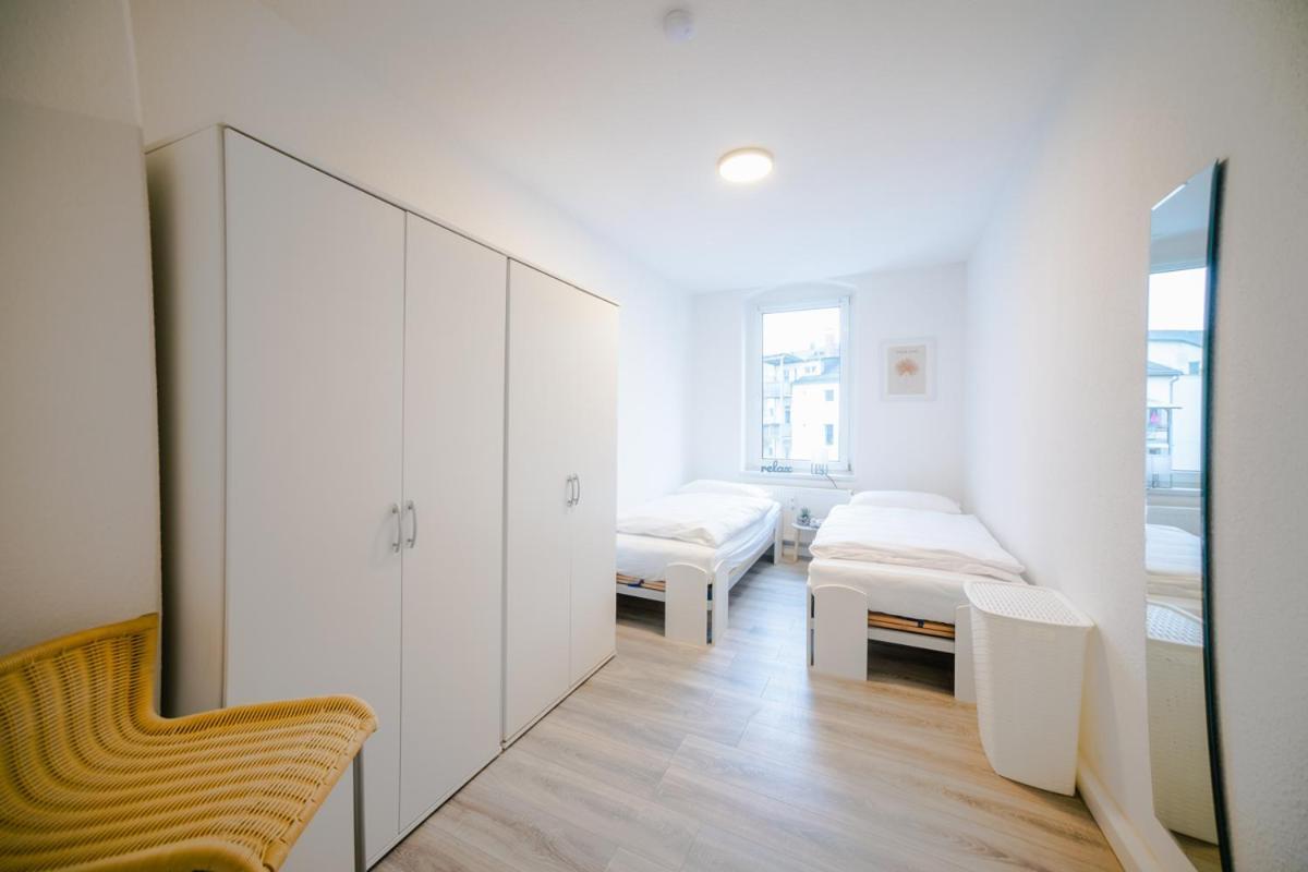 Ferienwohnung Laura In Gera Fuer Bis Zu 4 Personen - Neu Renoviert Ngoại thất bức ảnh