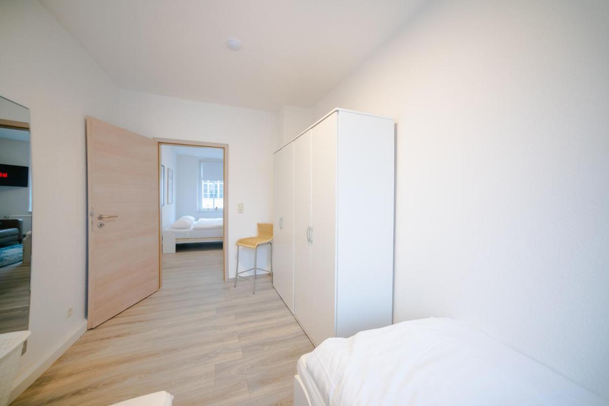Ferienwohnung Laura In Gera Fuer Bis Zu 4 Personen - Neu Renoviert Ngoại thất bức ảnh