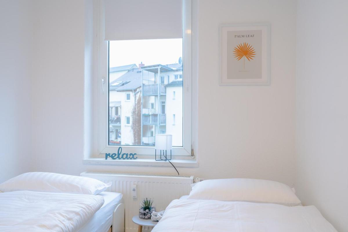 Ferienwohnung Laura In Gera Fuer Bis Zu 4 Personen - Neu Renoviert Ngoại thất bức ảnh