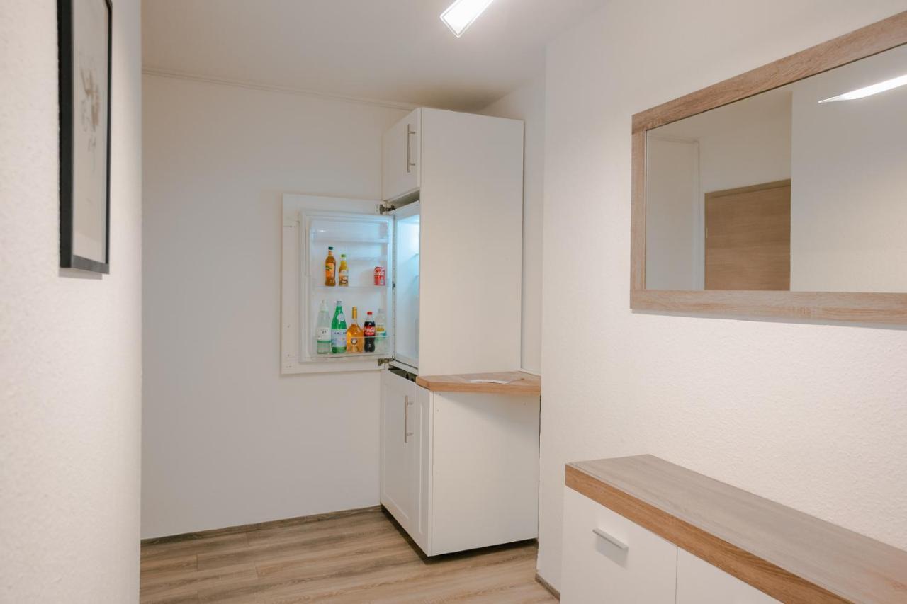 Ferienwohnung Laura In Gera Fuer Bis Zu 4 Personen - Neu Renoviert Ngoại thất bức ảnh